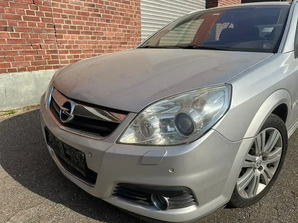 Gebraucht Opel Signum 150 PS (110 kW) 2005 Grau Kleinwagen