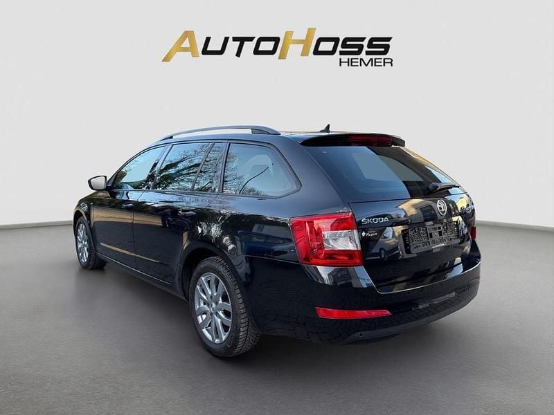 Gebraucht Skoda Octavia Joy 150 PS (110 kW) 2016 Schwarz Kleinwagen