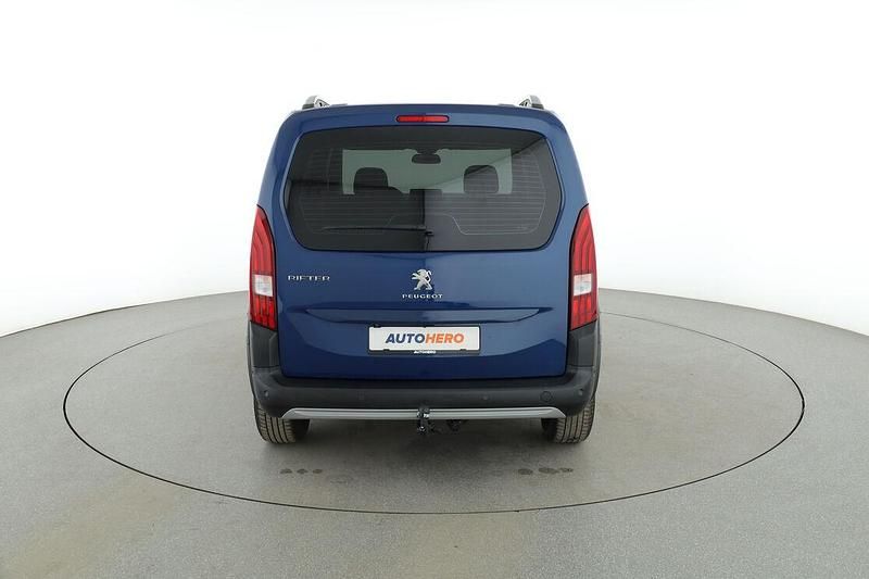 Gebraucht Peugeot Rifter Allure 131 PS (96 kW) 2020 Blau Van / Kleinbus