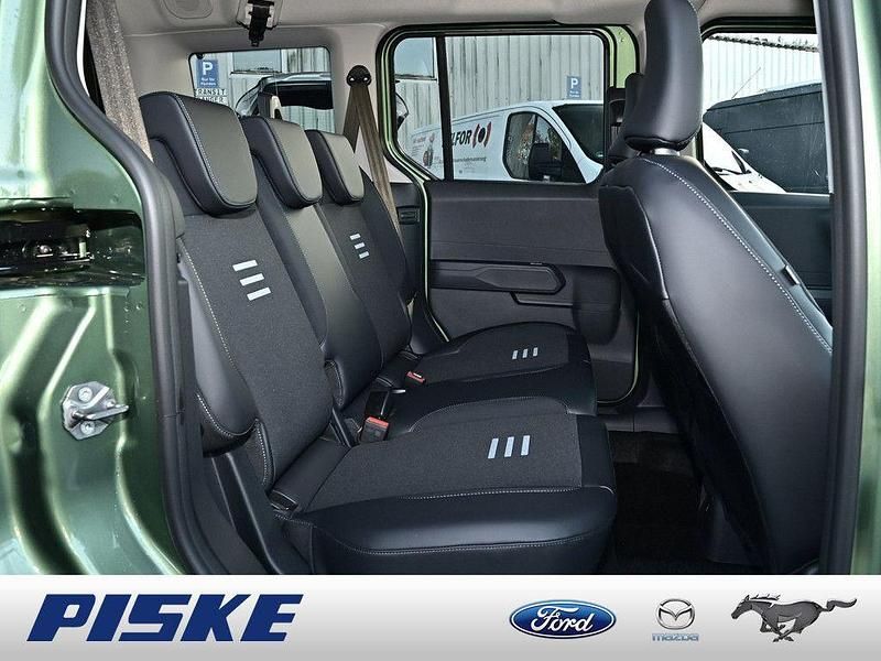 Neu Ford Tourneo Courier Active 125 PS (91 kW) 2025 Grün Van / Kleinbus