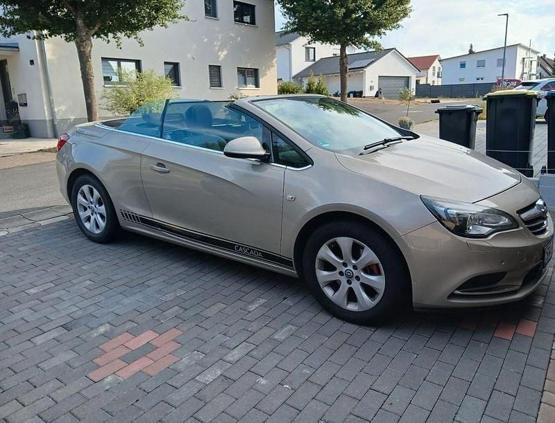 Beige Gebraucht 2014 Opel Cascada Innovation Cabrio | 8.100 € (Guter Preis) - Bild 1/4