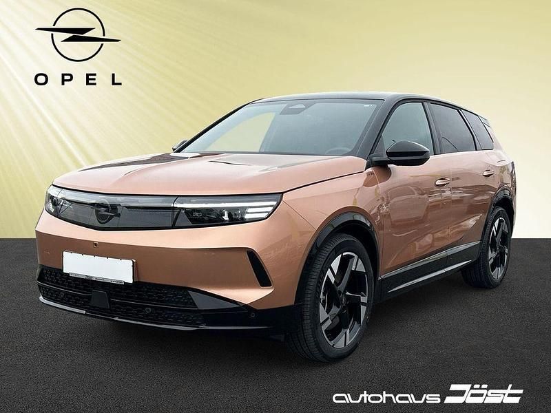 Impakt kupfer (metallic) Gebraucht 2025 Opel Grandland Electric SUV | 50.950 € (Teuer) - Bild 1/3