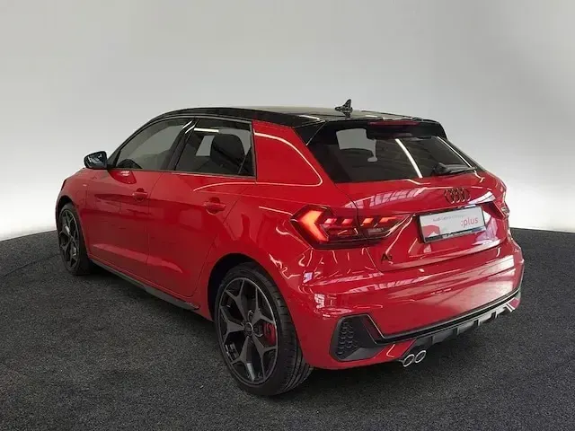 Gebraucht Audi A1 Sportback S-Line 207 PS (152 kW) 2025 Progressivrot metallic Kleinwagen