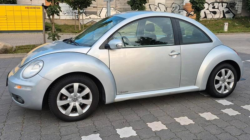 Silber Gebraucht 2007 VW Beetle Limousine | 2.750 € (Fairer Preis) - Bild 1/4