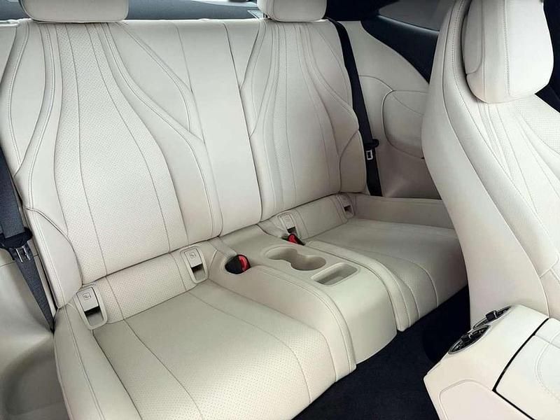 Gebraucht Mercedes CLE220 AMG 197 PS (144 kW) 2024 Schwarz Coupé