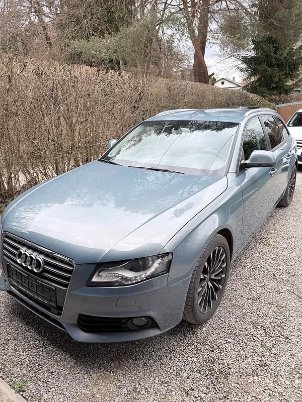 Gebraucht Audi A4 Sport 143 PS (105 kW) 2008 Blau Kombi