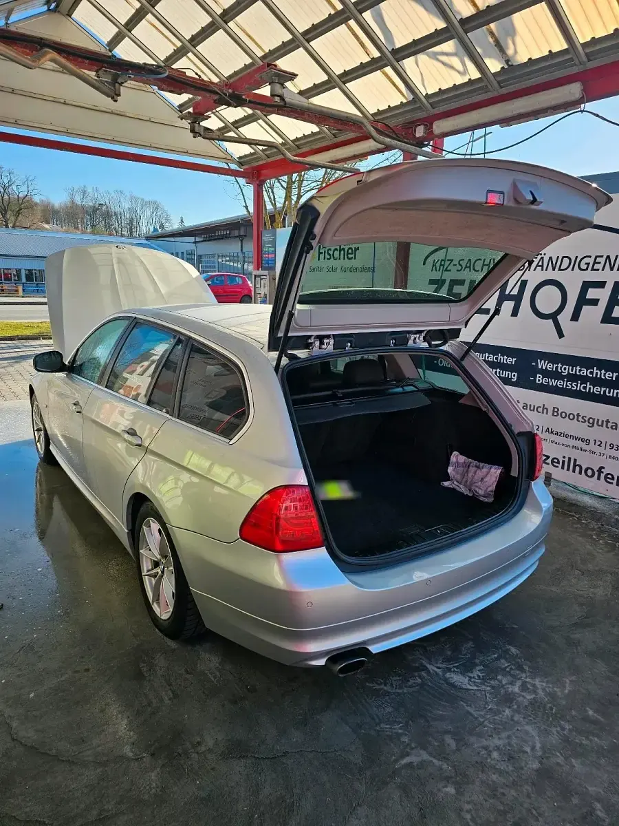 Gebraucht BMW 320 184 PS (135 kW) 2012 Grün Kombi