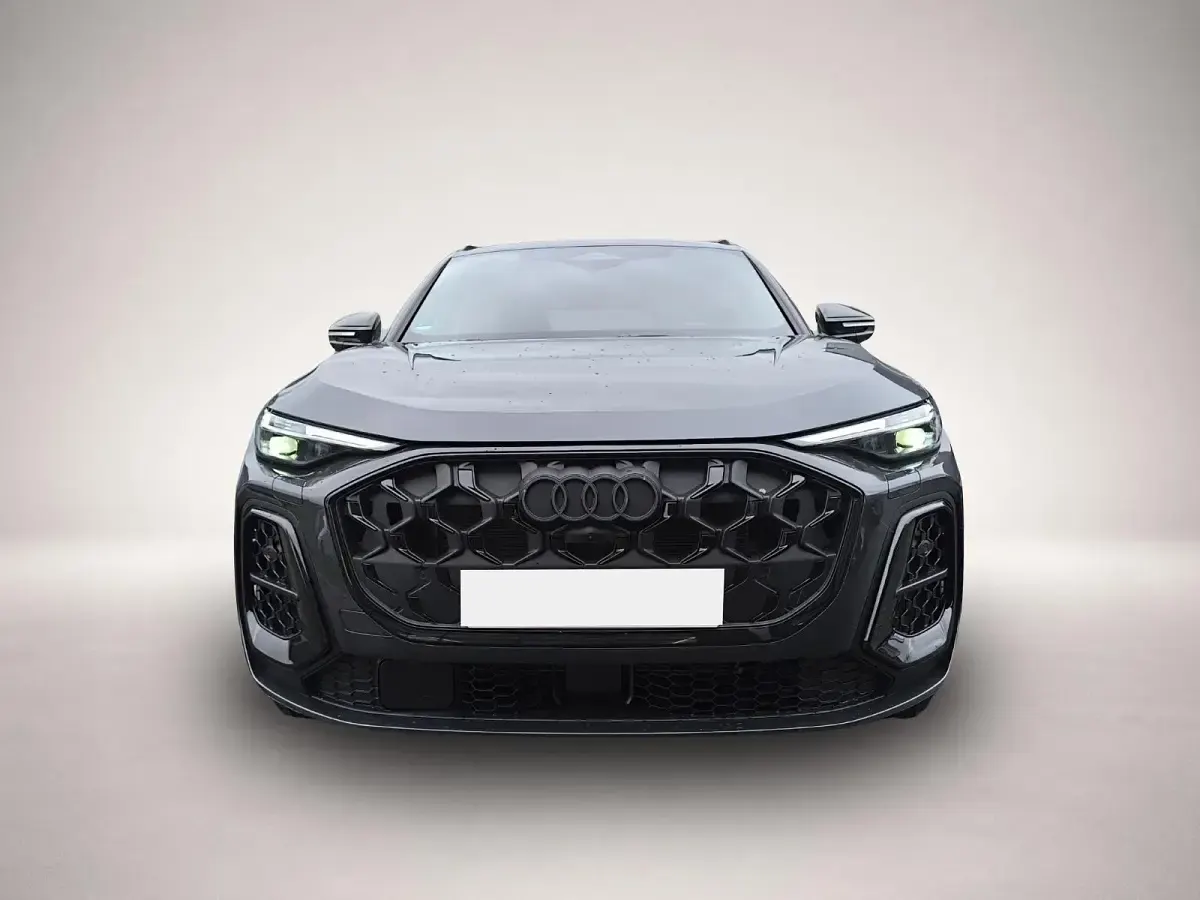 Gebraucht Audi Q5 S-Line 204 PS (150 kW) 2025 Manufacturer SUV