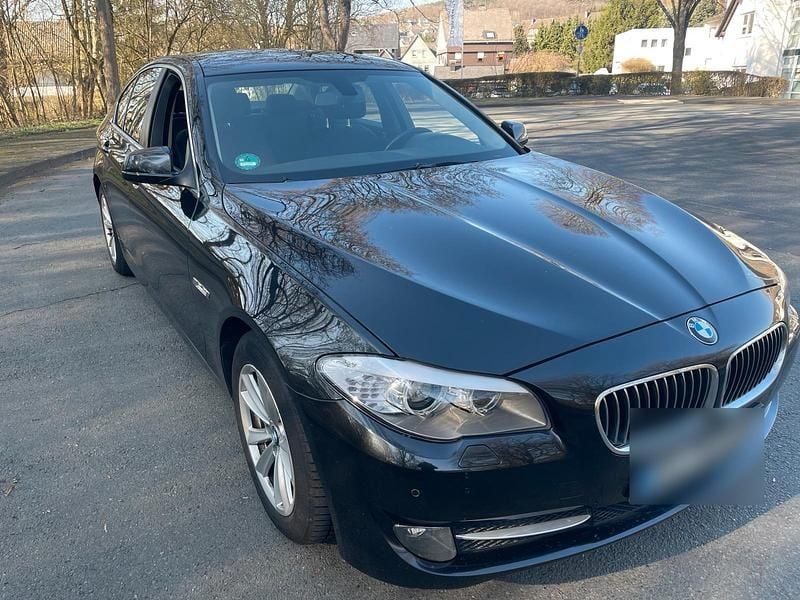 Gebraucht BMW 520 184 PS (135 kW) 2012 Schwarz Limousine
