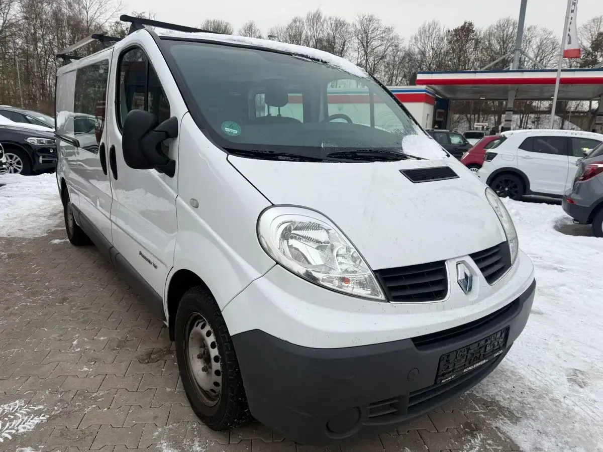 Brugt Renault Trafic 114 HK (83 kW) 2009 Hvid MPV