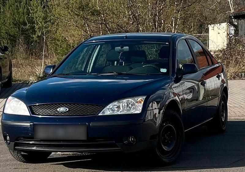 Gebraucht Ford Mondeo 110 PS (80 kW) 2001 Blau Limousine