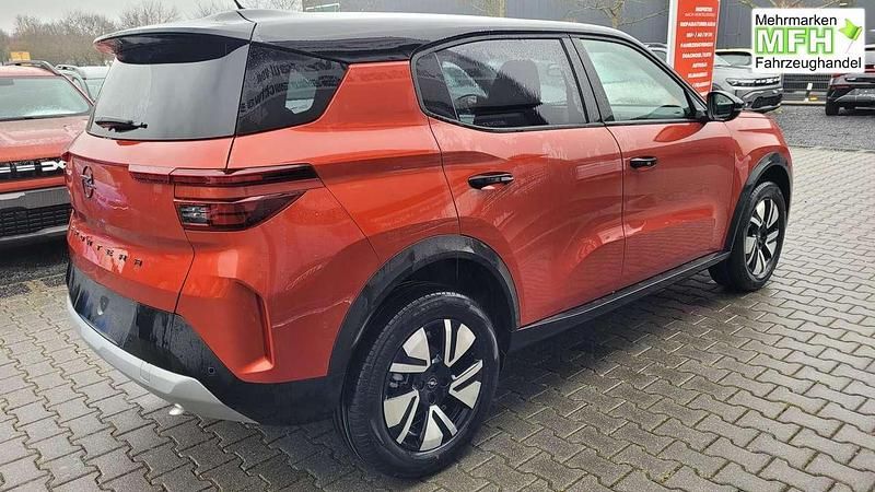 Neu Opel Frontera 145 PS (106 kW) 2026 Khaki grün / dach schwarz SUV