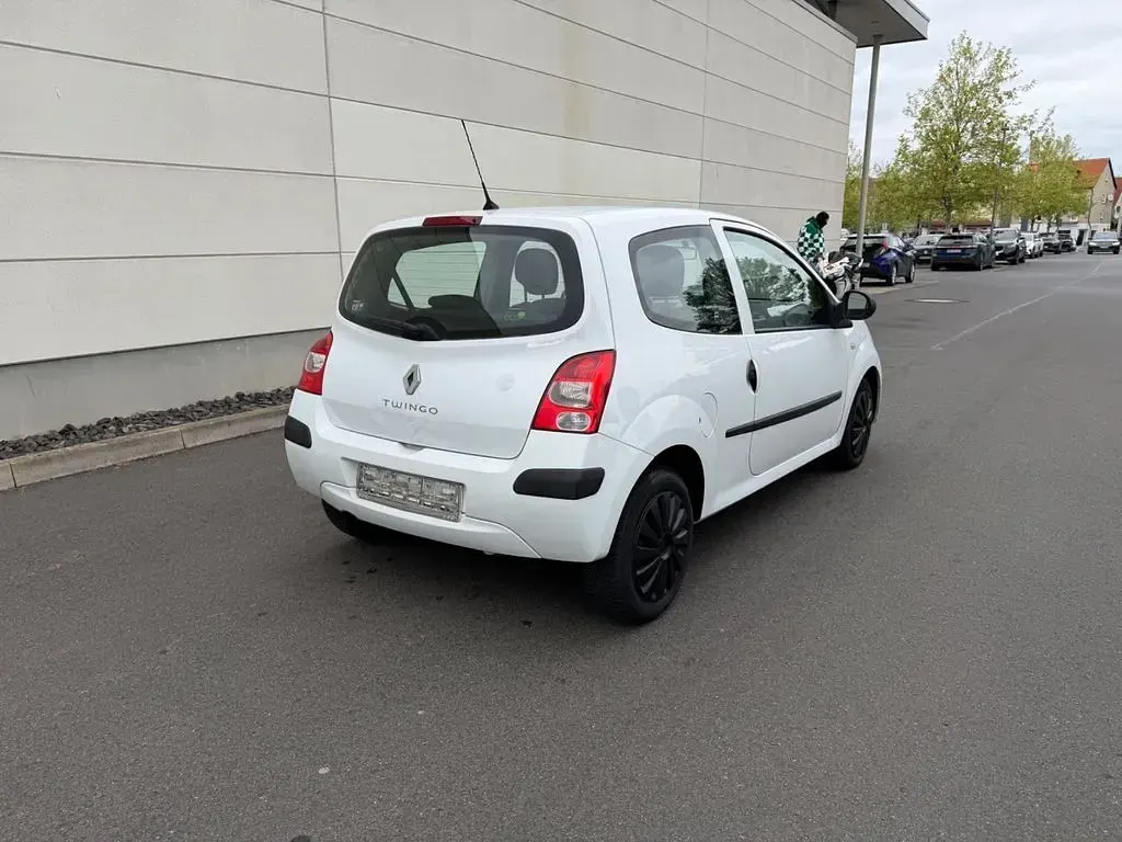 Gebraucht Renault Twingo 76 PS (55 kW) 2010 Weiß Kleinwagen