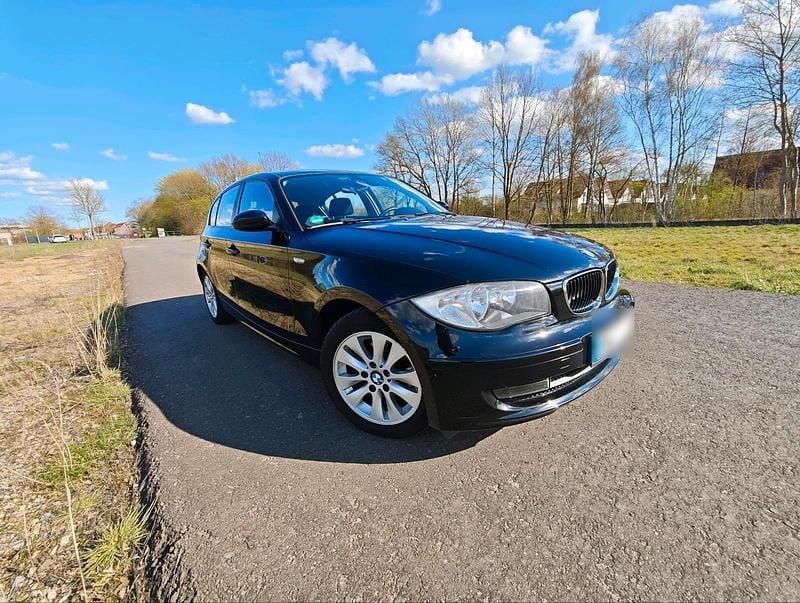 Gebraucht BMW 128 122 PS (89 kW) 2009 Schwarz Limousine