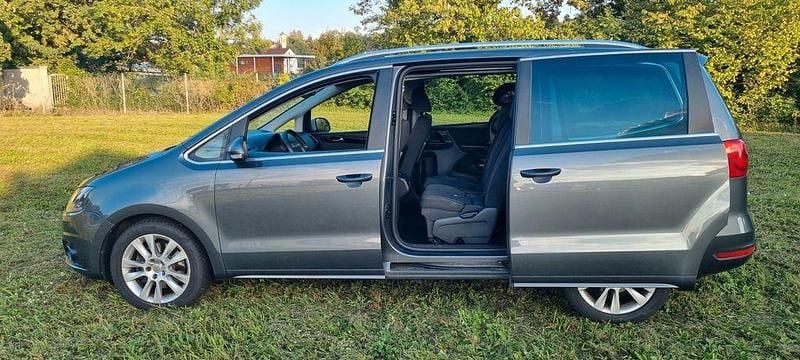 Gebraucht 2012 Seat Alhambra Ecomotive Van / Kleinbus | 6.600 € (Superpreis) - Bild 1/4