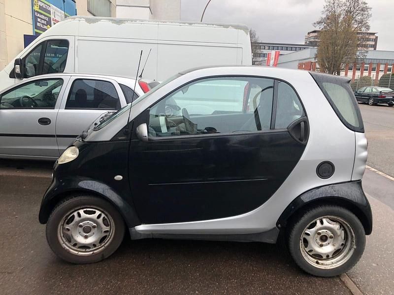 Gebraucht Smart ForTwo Coupé 54 PS (39 kW) 2001 Schwarz Coupé