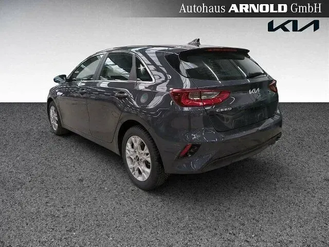 Gebraucht Kia Ceed Vision 140 PS (102 kW) 2025 Grau Kleinwagen