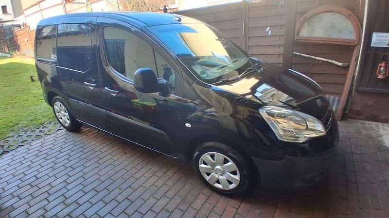 Gebraucht Citroën Berlingo Advance 75 PS (55 kW) 2010 Schwarz Van / Kleinbus