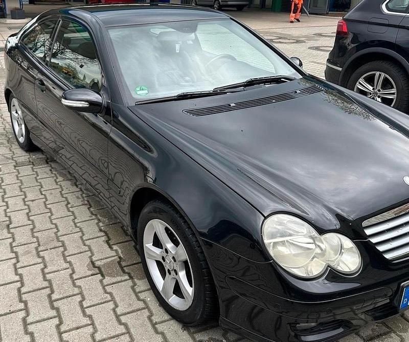 Gebraucht Mercedes C320 218 PS (160 kW) 2005 Schwarz Coupé