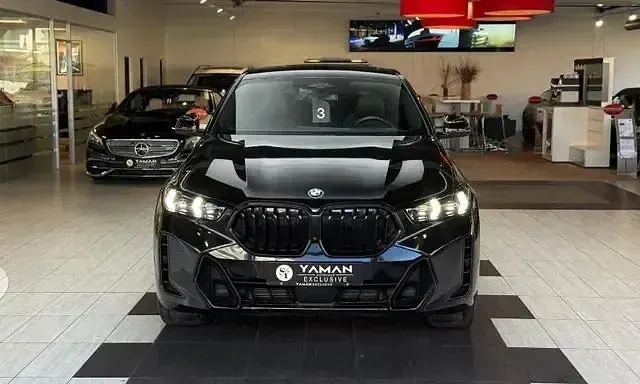 Gebraucht BMW X6 M Sport 298 PS (219 kW) 2024 Schwarz SUV