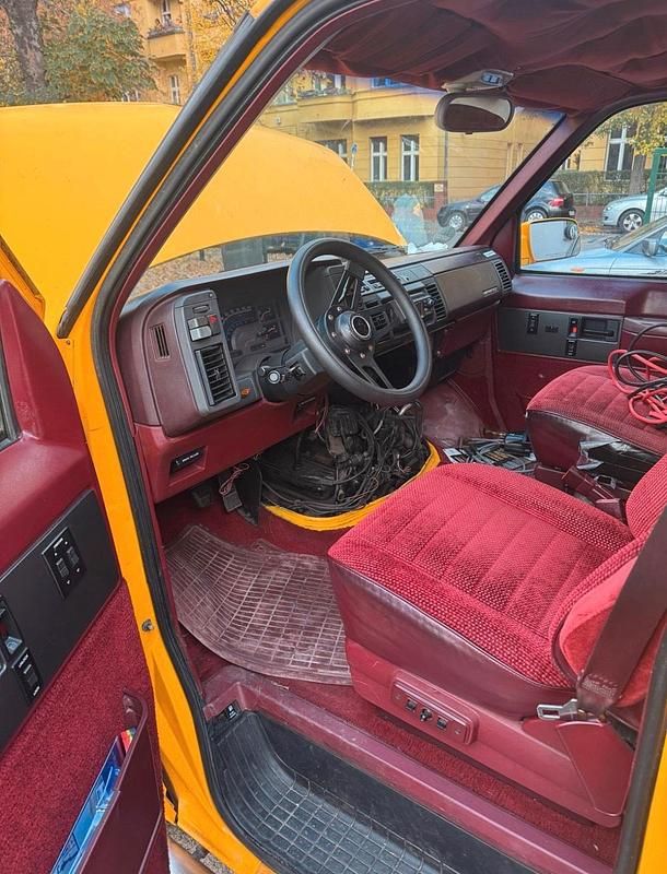 Gebraucht Chevrolet Astro 150 PS (110 kW) 1990 Gelb Van / Kleinbus