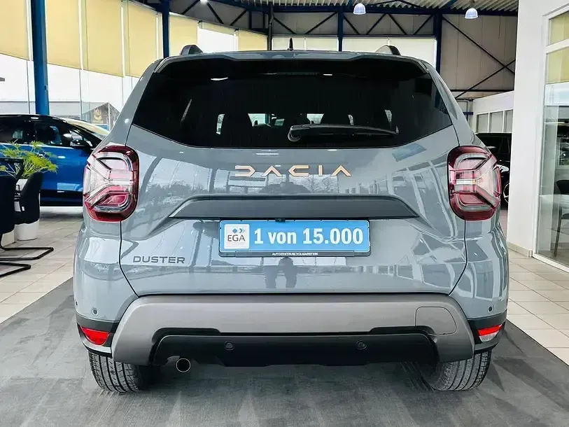 Gebraucht Dacia Duster Extreme 150 PS (110 kW) 2024 Grau SUV