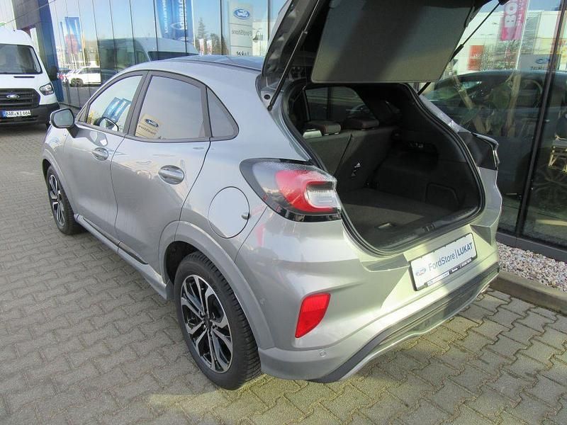 Usado Ford Puma ST-Line 125 HP (91 kW) 2024 Prateado Coupé