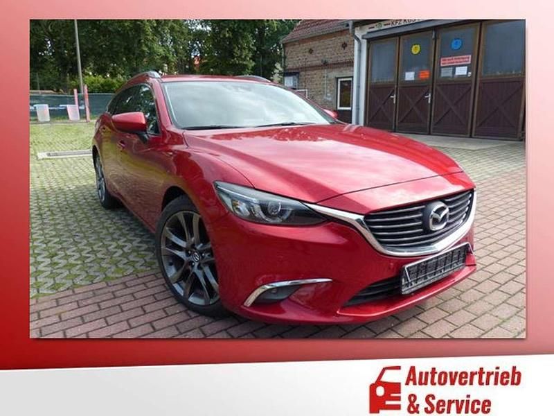 Rot (metallic) Gebraucht 2016 Mazda 6 Sports-Line Kombi | 14.940 € (Etwas zu teuer) - Bild 1/4