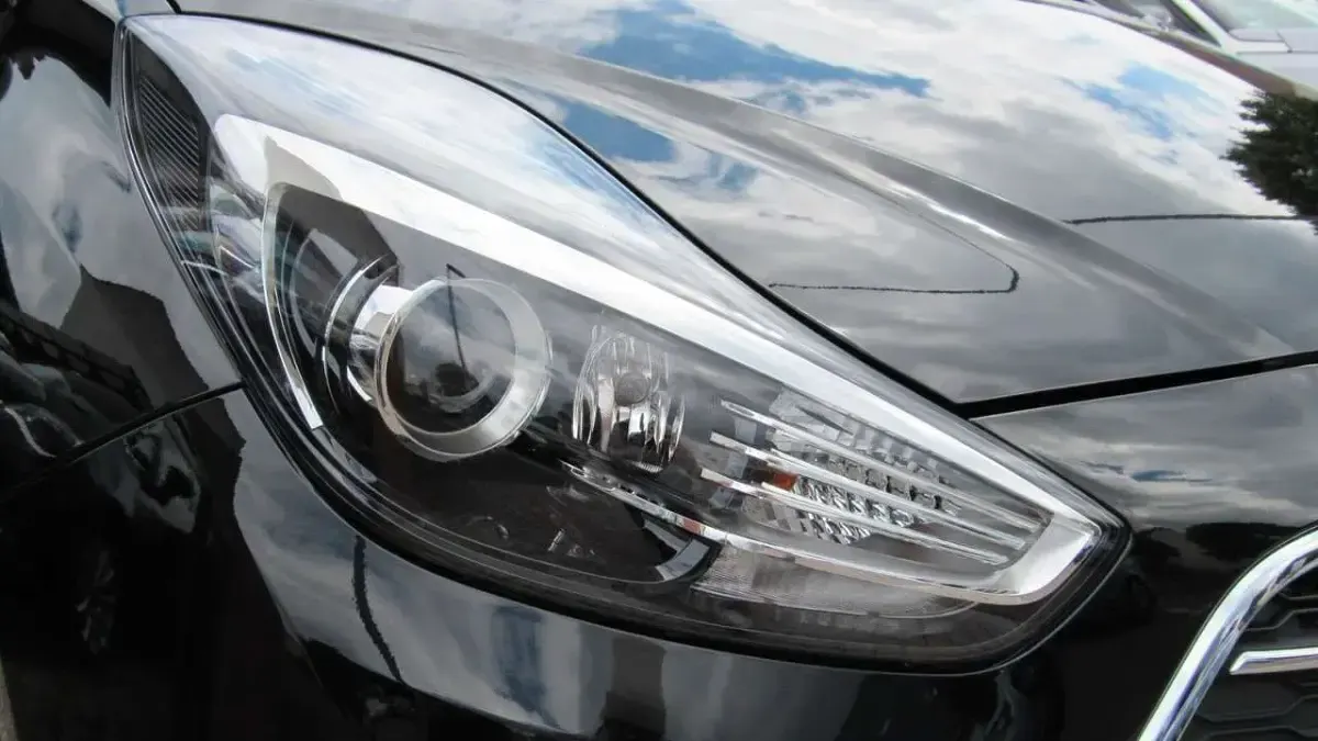 Gebraucht Hyundai ix20 Space Plus 125 PS (91 kW) 2017 Schwarz Kleinwagen