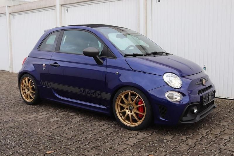 Colore esterno (podio blau) Gebraucht 2018 Abarth 595C Competizione Cabrio | 22.990 € (Fairer Preis) - Bild 1/4