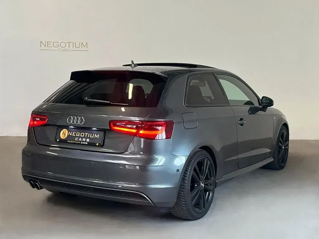 Używany Audi A3 S-Line 150 KM (110 kW) 2015 Szary Sedan/Limuzyna