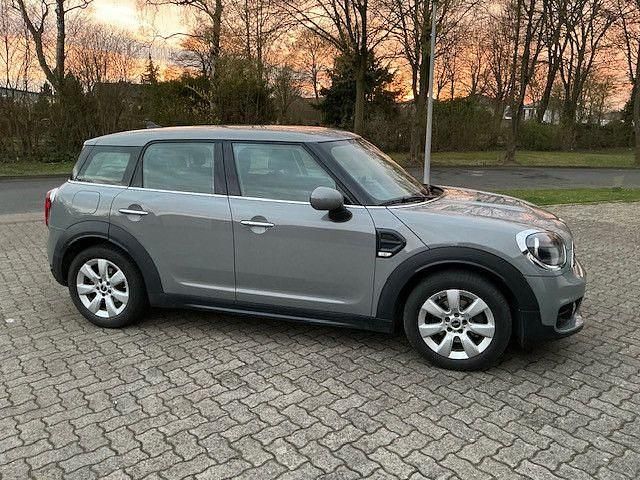 Gebraucht Mini One Countryman 102 PS (75 kW) 2019 Grau SUV