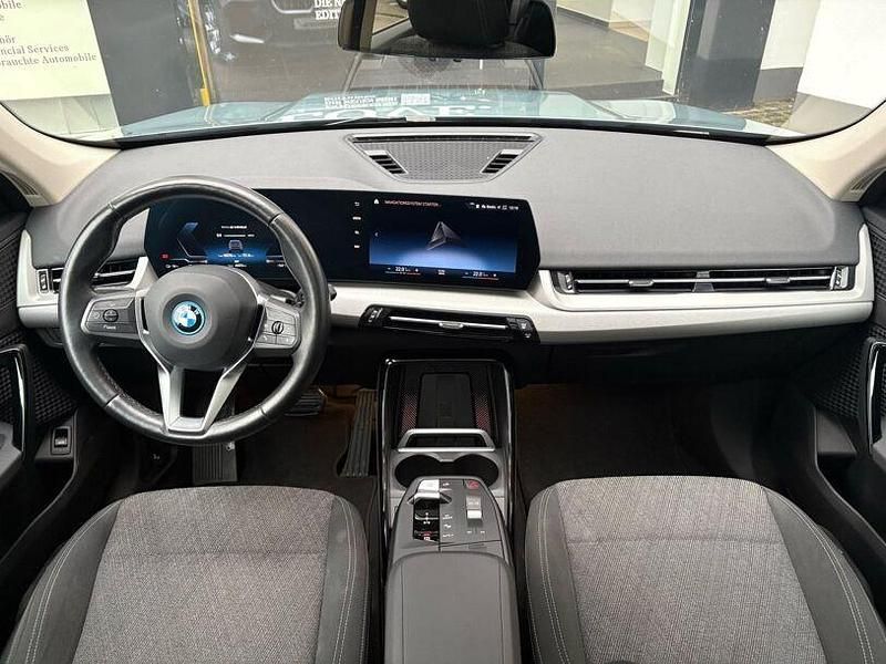 Gebraucht BMW iX1 Performance 230 kW (313 PS) 2022 Cape york grün SUV