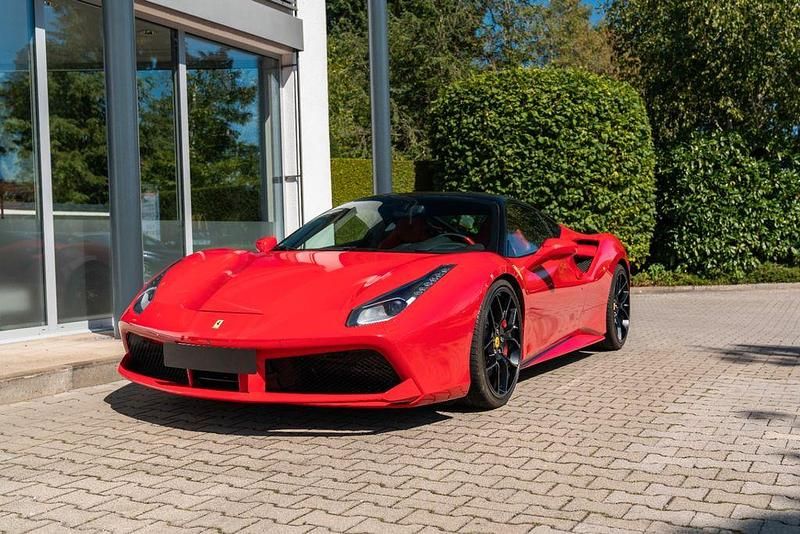 Blau Gebraucht 2017 Ferrari 488 Coupé | 235.900 € - Bild 1/4