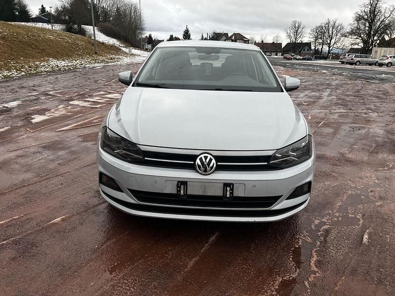 Gebraucht VW Polo Highline 95 PS (69 kW) 2017 Grau Kleinwagen