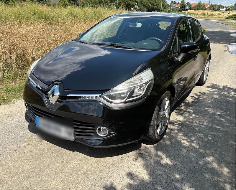 Schwarz Gebraucht 2013 Renault Clio IV Initiale Paris Limousine | 5.700 € (Guter Preis) - Bild 1/4