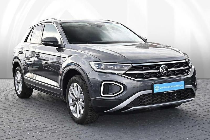 Gebraucht VW T-Roc Style 150 PS (110 kW) 2025 Grau SUV