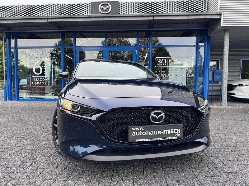 Blau Gebraucht 2025 Mazda 3 Homura-Line Limousine | 25.990 € - Bild 1/4