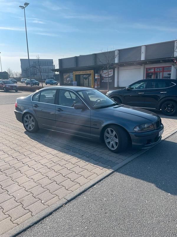 Gebraucht BMW 320 170 PS (125 kW) 2000 Limousine