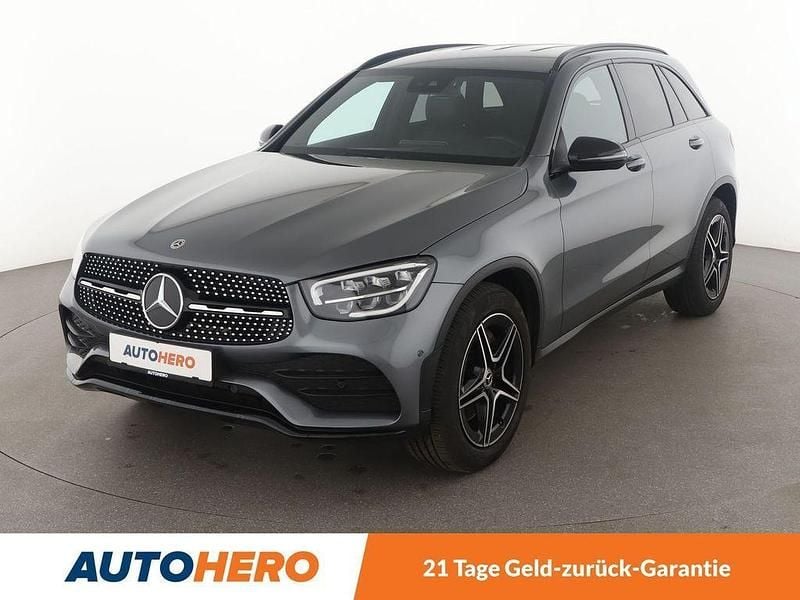 Grau Gebraucht 2022 Mercedes GLC200 AMG line SUV | 39.810 € (Superpreis) - Bild 1/3