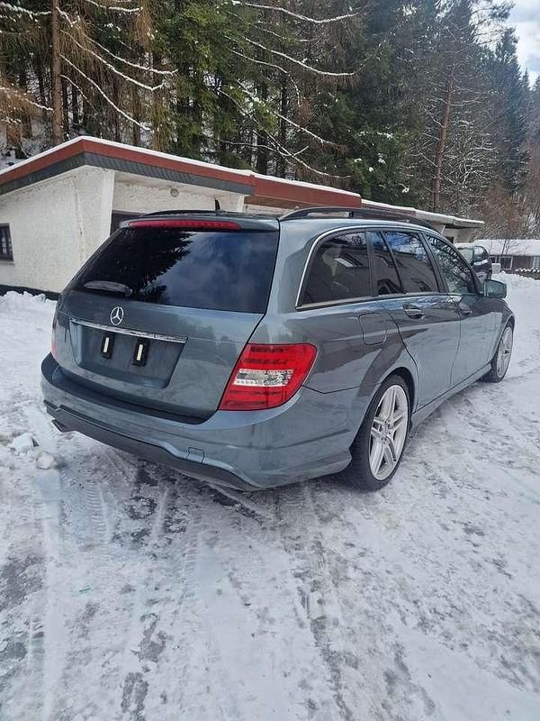 Gebraucht Mercedes 250 204 PS (150 kW) 2011