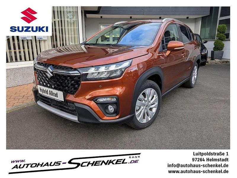 Canyon brown pearl metallic Neu 2024 Suzuki SX4 S-Cross Comfort SUV | 27.200 € (Guter Preis) - Bild 1/4