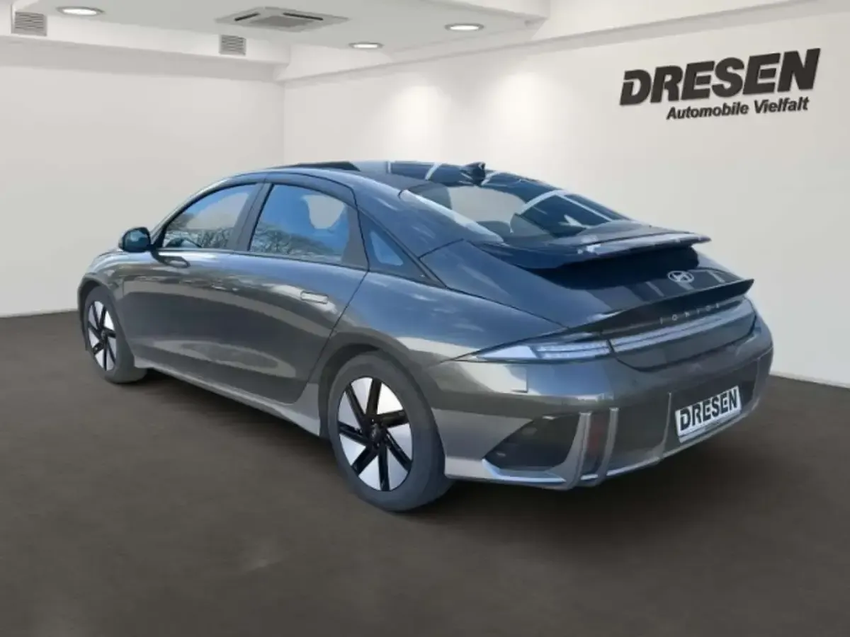 Gebraucht Hyundai Ioniq 6 Techniq 111 kW (151 PS) 2023 Grau Limousine