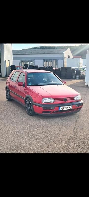 Rot Gebraucht 1995 VW Golf III GTI Kleinwagen | 4.800 € - Bild 1/4