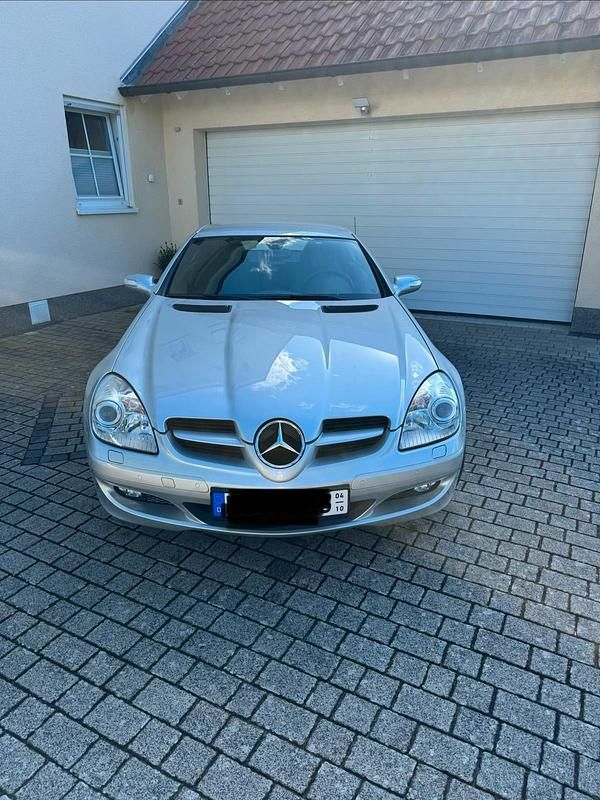 Silber Gebraucht 2007 Mercedes SLK280 Cabrio | 13.300 € (Fairer Preis) - Bild 1/4