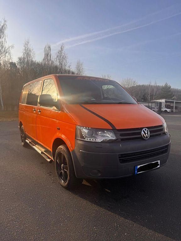 Gebraucht VW Transporter 179 PS (131 kW) 2012 Orange Van