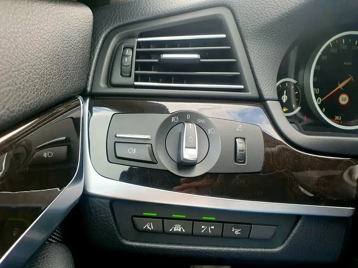Gebraucht BMW 525 218 PS (160 kW) 2016 Schwarz Kombi