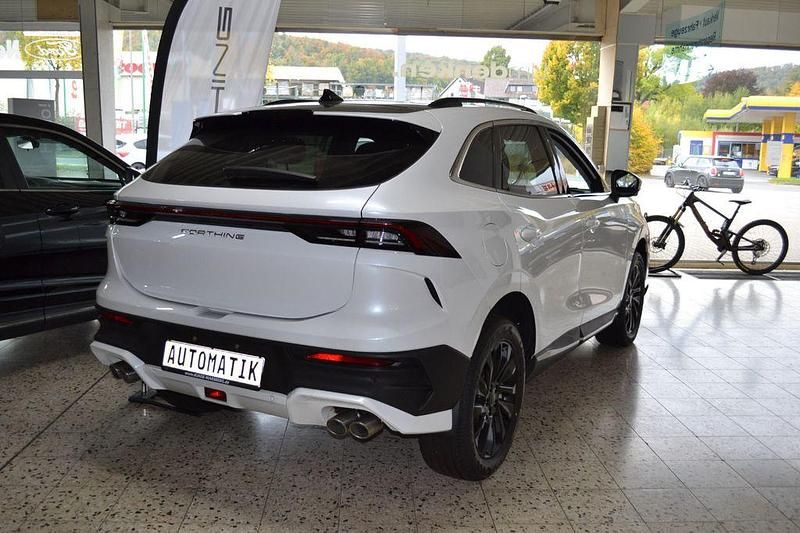 Neu DFSK Forthing 5 177 PS (130 kW) 2025 Weiß SUV