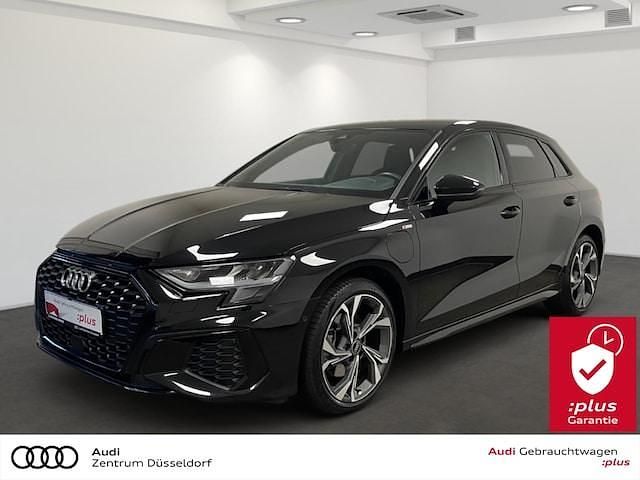 Mythosschwarz metallic Gebraucht 2023 Audi A3 Sportback e-tron S-Line Kleinwagen | 25.900 € (Superpreis) - Bild 1/3