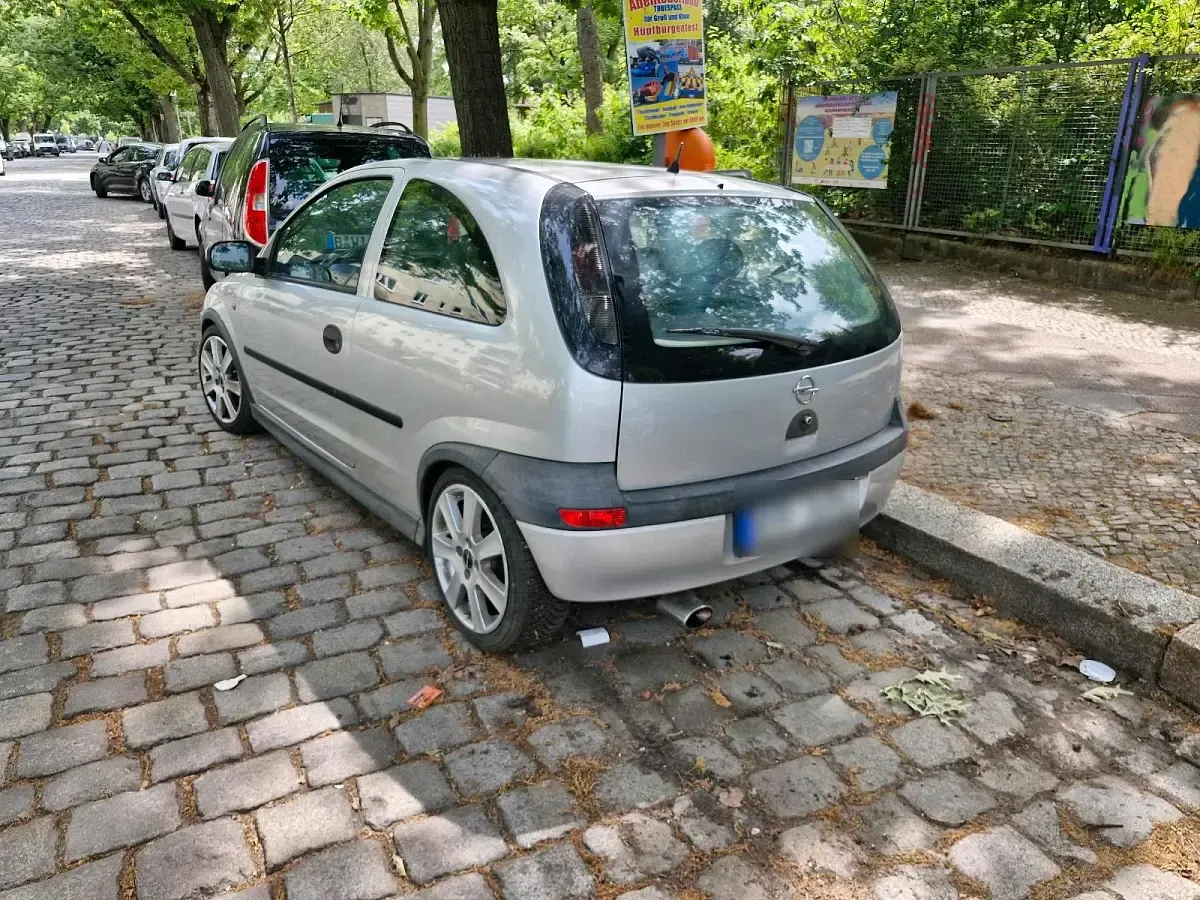 Gebraucht Opel Corsa 75 PS (55 kW) 2002 Silber Kleinwagen